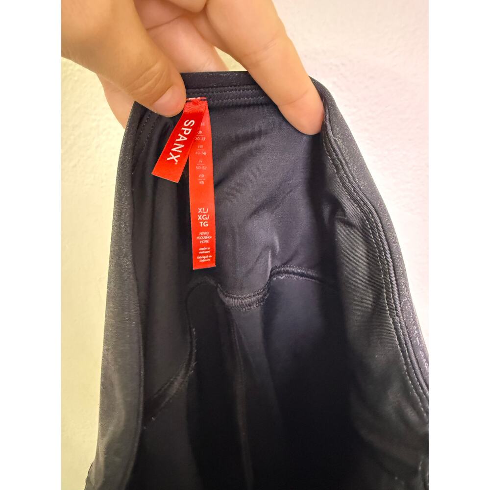 SPANX Faux Leather Look Leggings Black High Rise Pull On XL - Picture 4 of 5